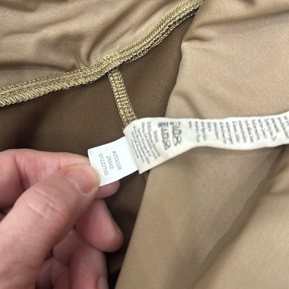 SPANX faux suede camel pants size 3X - Picture 10 of 11